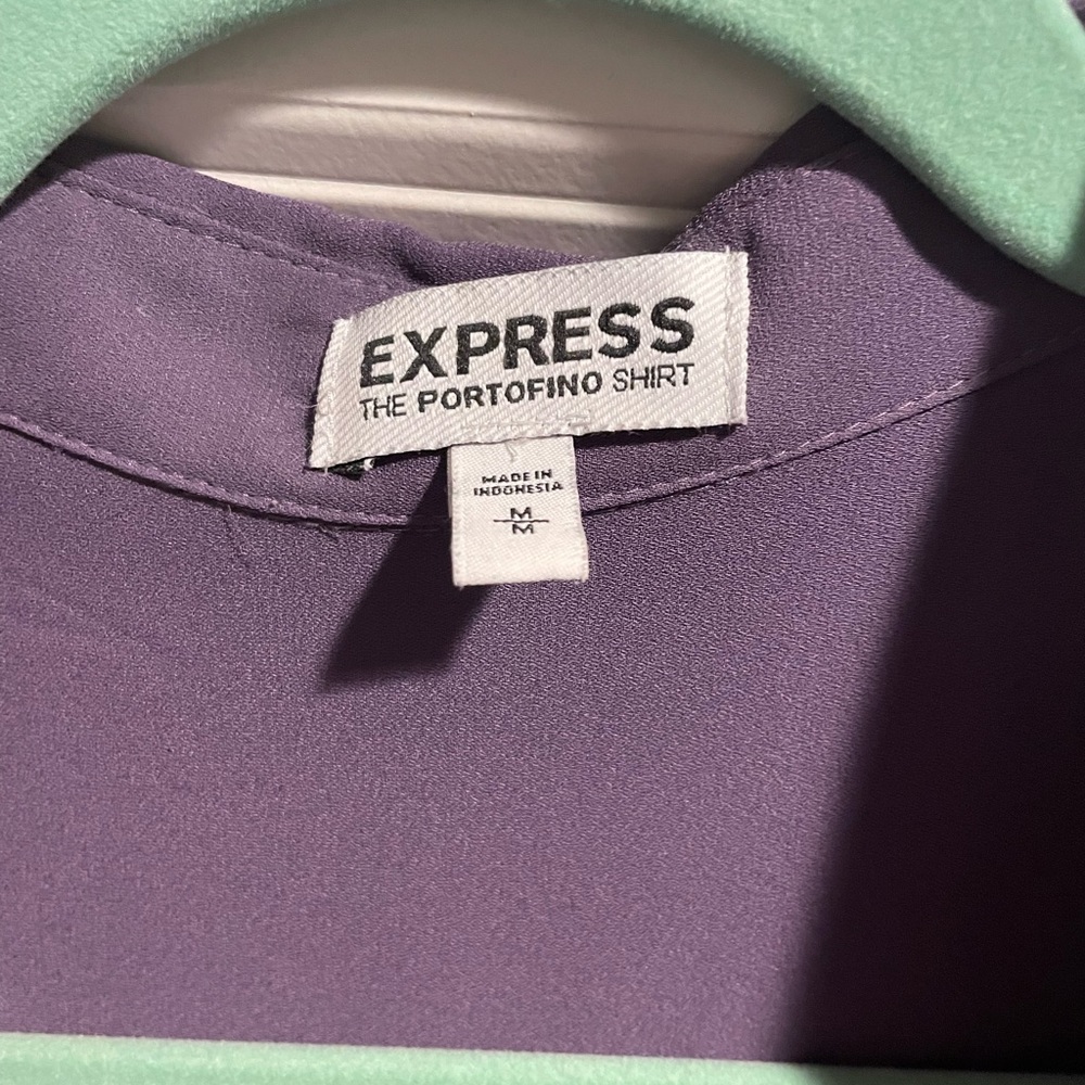 Express button down Portofino blouse. EUC. Size Med